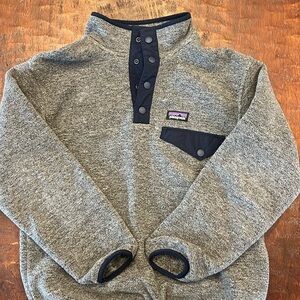 Patagonia Boys Very Gently used Small grey and navy fleece